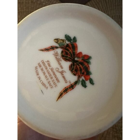 Christmas William James Fine Stoneware mugs - Picture 6 of 12